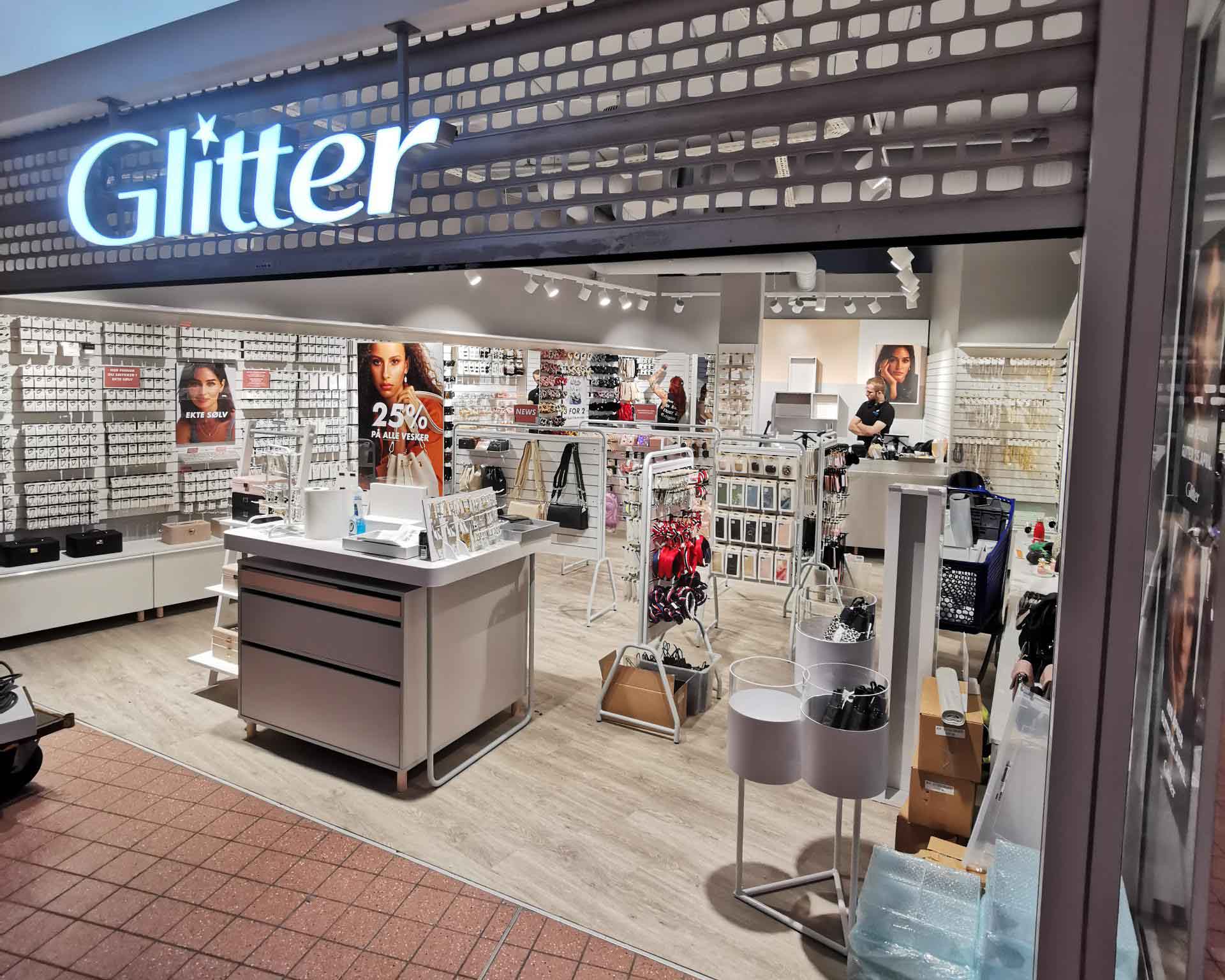 Glitter 1